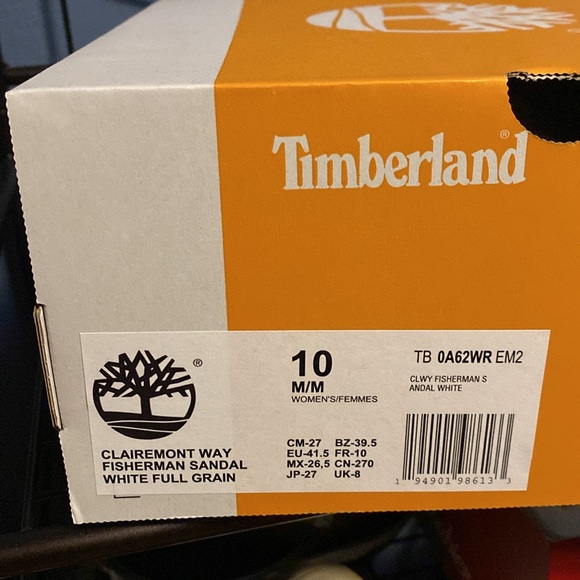 Sandals - Picture 12 of 12